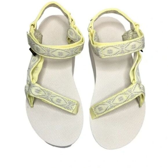 Teva Women's Flatform Universal Silver Sandal - Picture 1 of 8